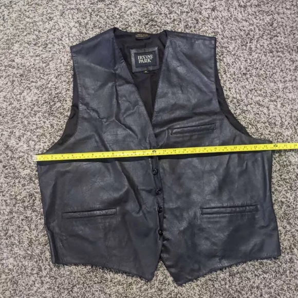 IRVINE PARK Leather Motorcycle Vest XL Mens Vtg Black Leather BIKER Vest - Picture 10 of 11